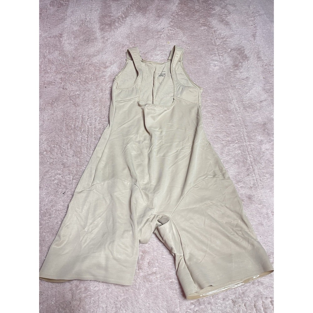 Ambrielle Women's XL Seamless Shapewear Bodysuit with Adjustable Straps